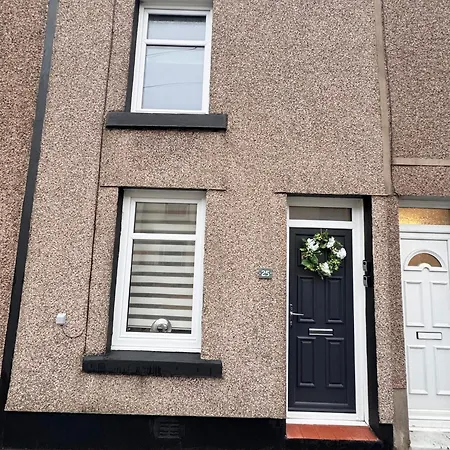 Blackburn Terrace - 2 Bedroom Holiday home Workington