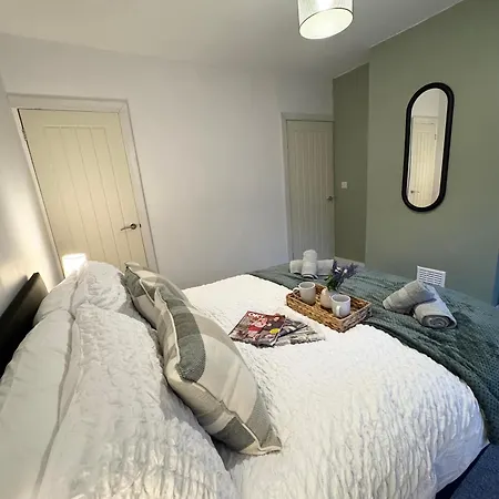 Blackburn Terrace - 2 Bedroom Holiday home *