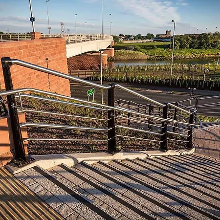 Blackburn Terrace - 2 Bedroom * Workington
